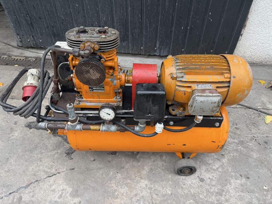 Kompresor tłokowy 3kw 50 l