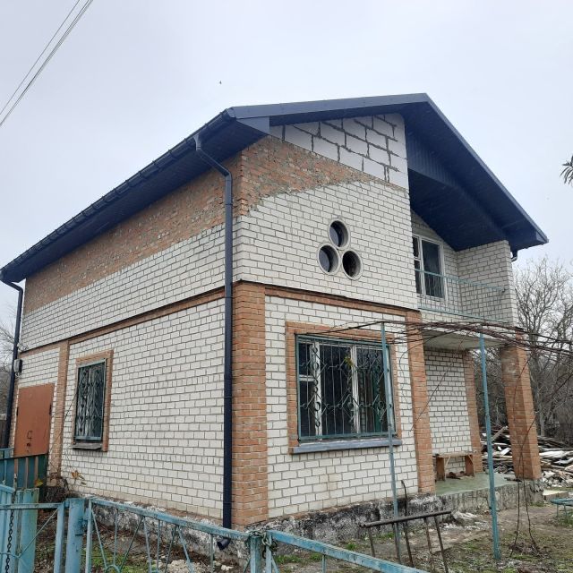 Покрівельні роботи Київ | Монтаж таремонт даху