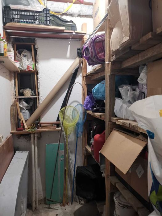 Продам комору з ремонтом, Центральний парк, 3,5 м²
