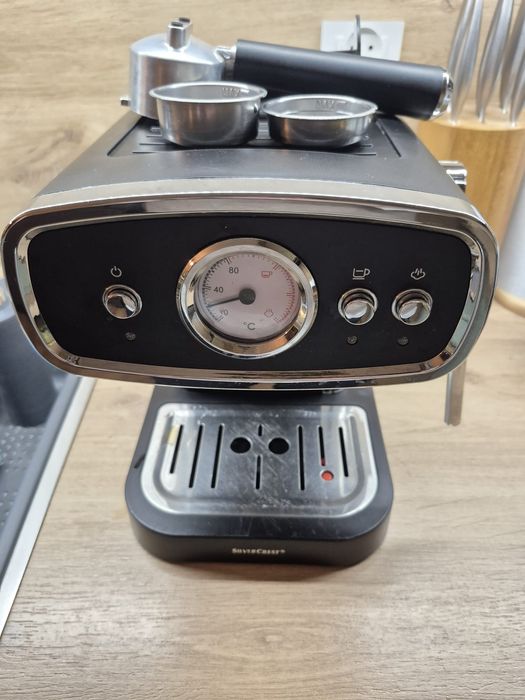 Kolbowy  ekspres do kawy