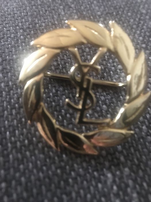 Alfinete vintage YSL