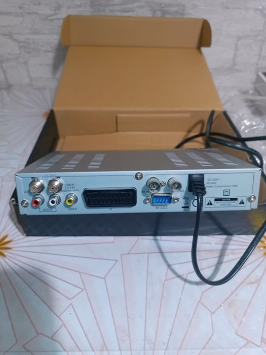 Супутникові тюнери Openbox S1 та Globo 4100 (ціна за 2 шт)