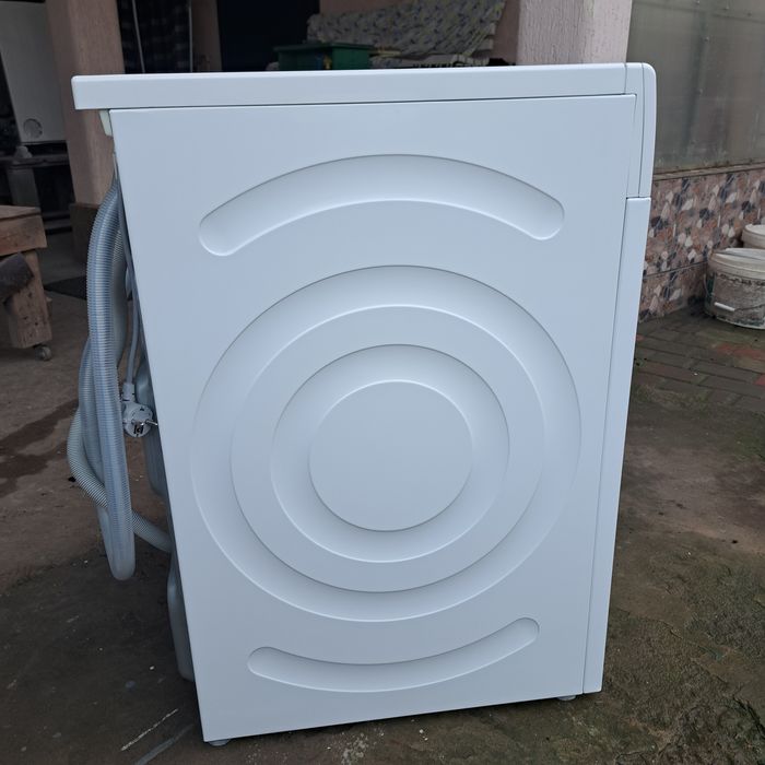 Продам стиральную машину Bosch Serie 8