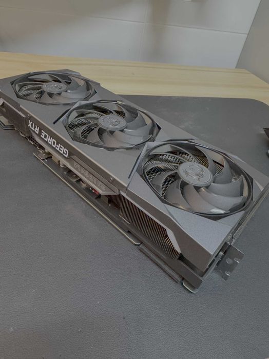 MSI GeForce RTX 3090 Suprim X 24gb