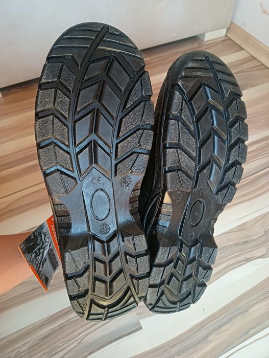 Шузы, рабочая обувь, safety shoes