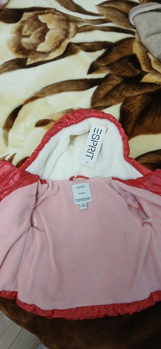 Продам дитячу куртку ESPRIT Розмір: 62