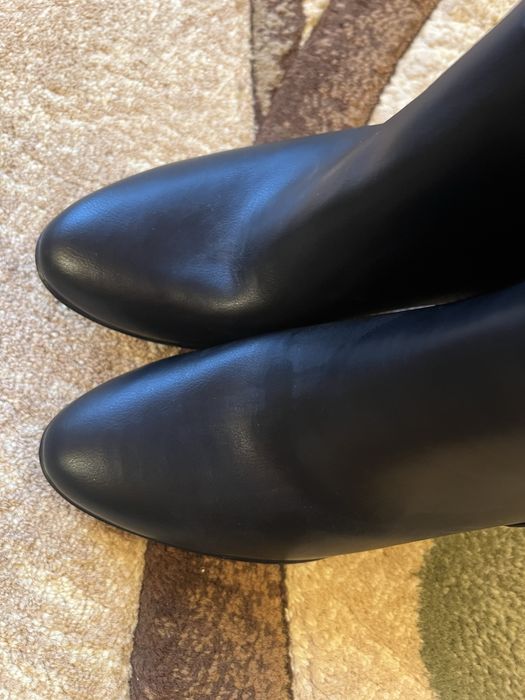 Sprzedam buty damskie kozaki nowe roz 42