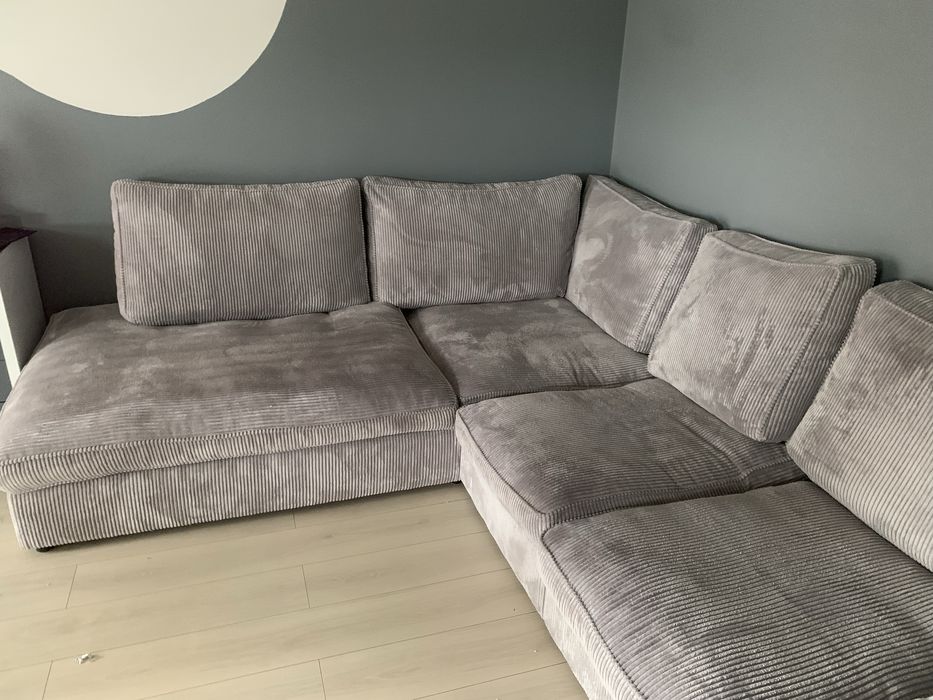 Duża jasno szara rogówka Agata meble