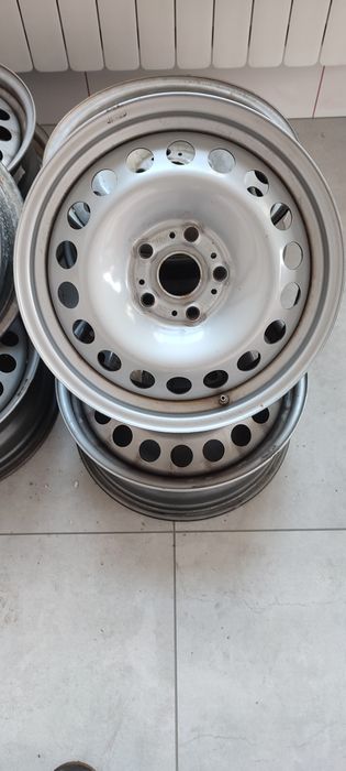 16" 6.5J 5x112 Felgi używane Volkswagen Caddy mocne felgi