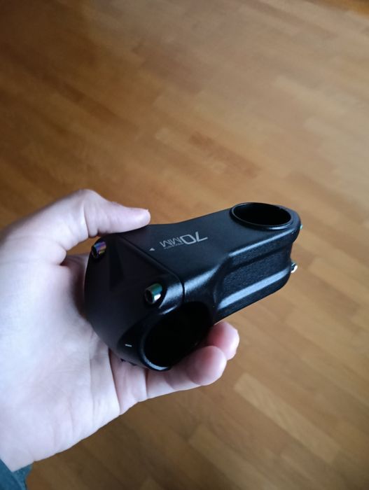 Urgente Mesa com parafusos camaleão