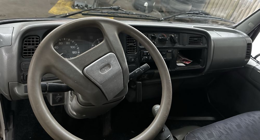 Mitsubishi Canter FE531