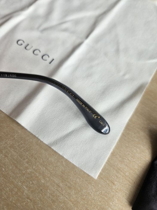 Szare okulary przeciwsłoneczne Gucci
