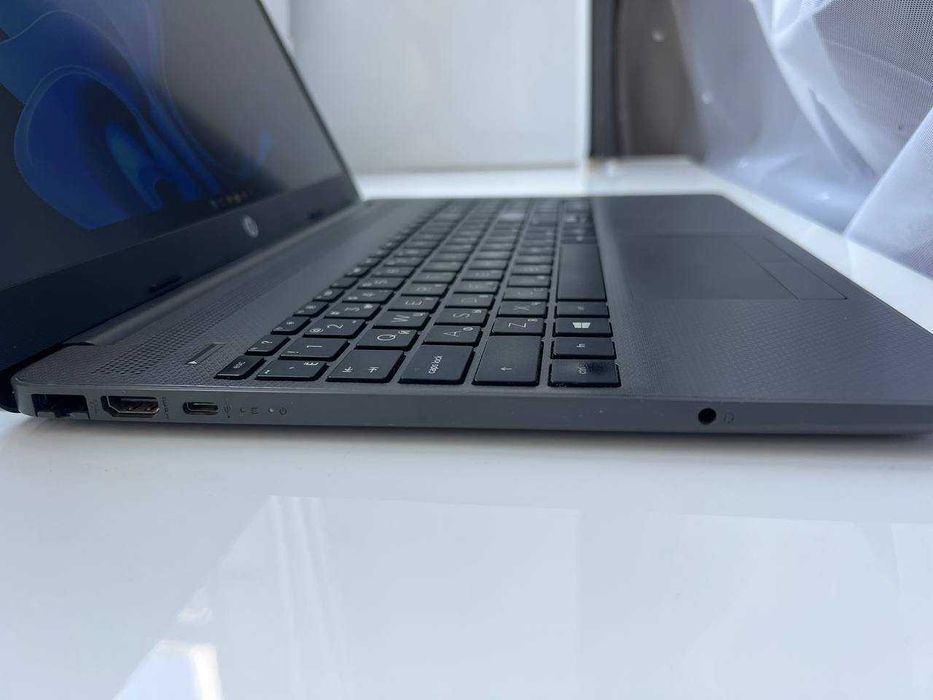 Ноутбук HP255G8 15,6”FHD-IPS/Ryzen 7 5700u/DDR4 16Gb/SSD1Tb/VEGA8