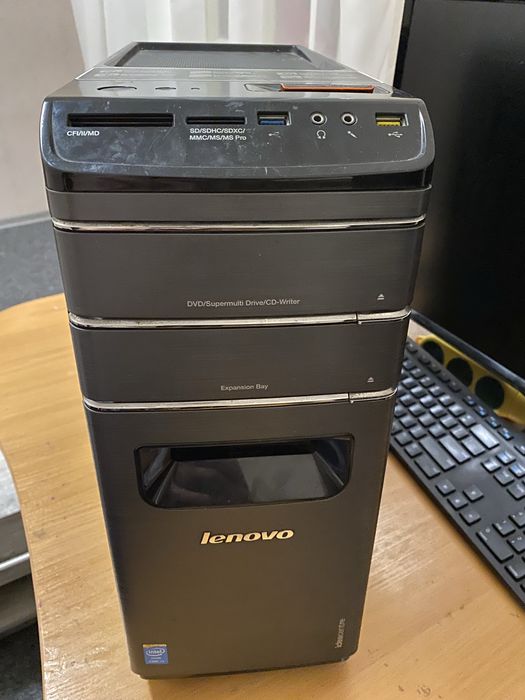 Компʼютер lenovo