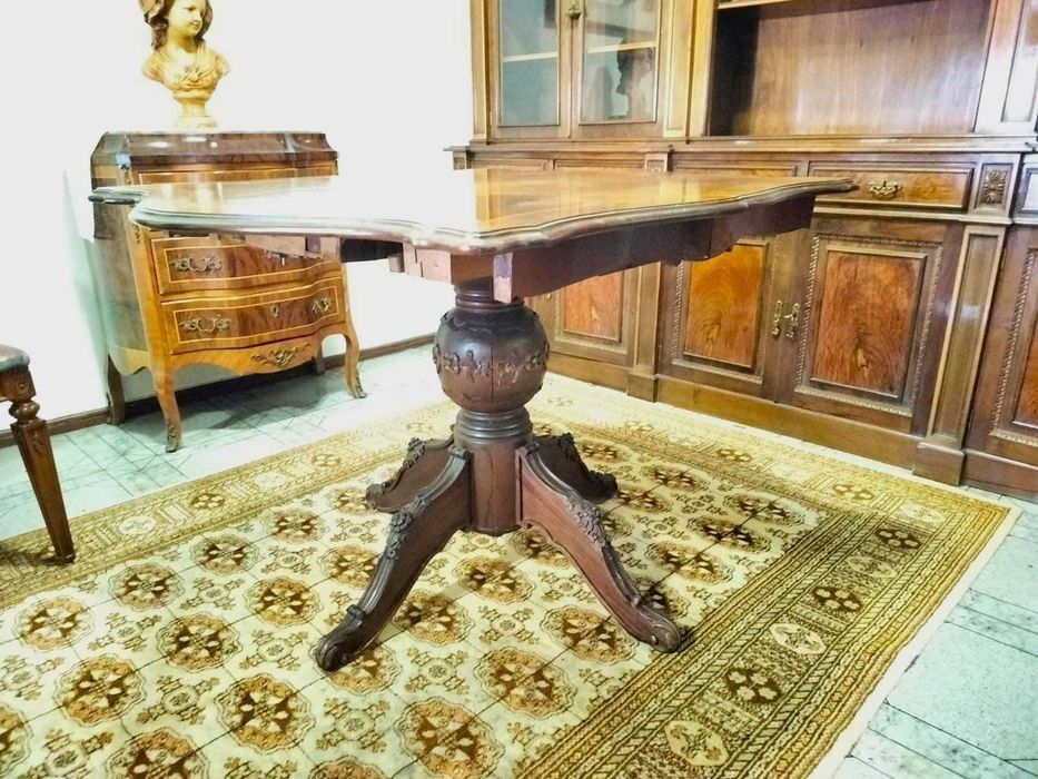 Mesa Sala de Jantar em Nogueira com 6 Cadeiras