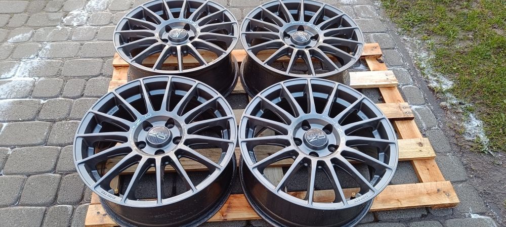 OZ Superturismo LM R17 5x112