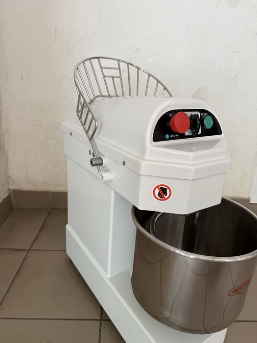 Тістоміс Промисловий Hurakan-Німеччина Обʼєм 10 Літрів Новий !!!