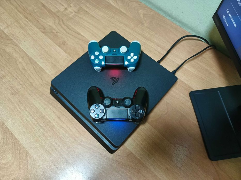 Консоль/приставка Sony PlayStation 4 Slim (PS4 Slim) CUH-2208B