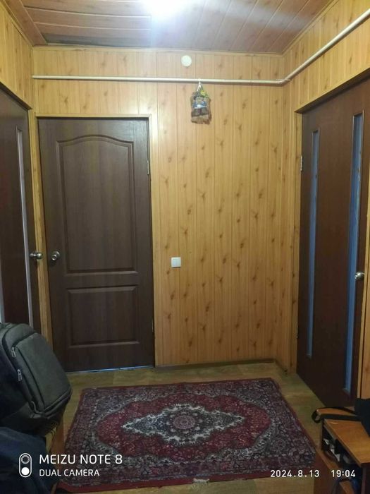 м ( обміняю) будинок р-н м'ясокомбінату.