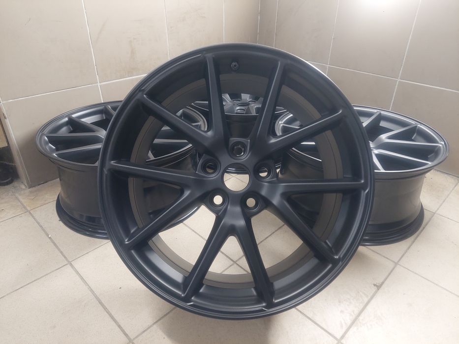 Оригінальні легкосплавні диски Tesla Тесла Model 3 R18 5×114.3