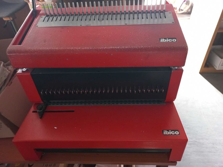 Encadernadora elétrica IBICO AG Pro A4 A3 com pedal