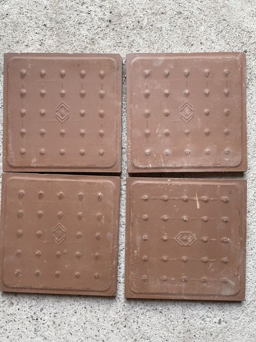 Плитка 15х15  (26 штук)