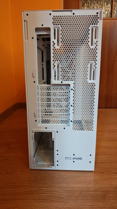 NZXT H7 Flow 2024 biała – NOWA – wyjęta tylko do zdjęć