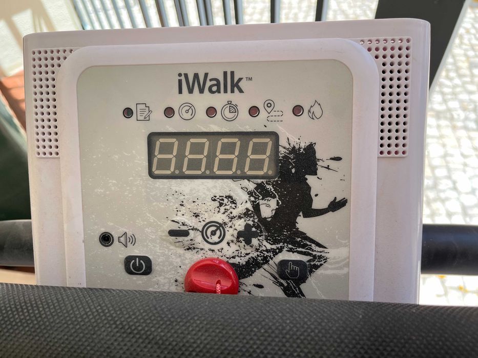 Passadeira Elétrica Dobrável iWalk Compacta e Funcional