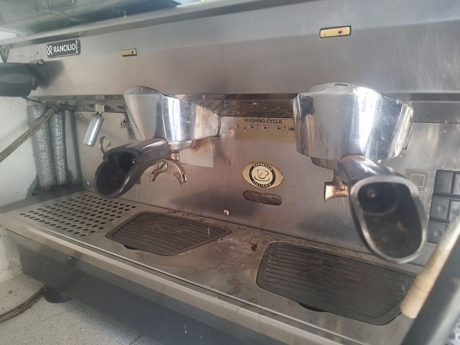 Máquina de café rancilio 400€ em bom estado