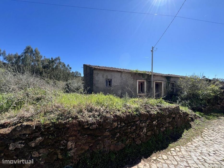 Casa de aldeia T1 em Aguda de 46,00 m2