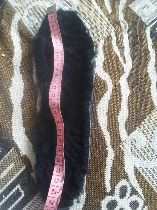 Чобітки шкіряні нові на хутрі 36 р. Сапожки