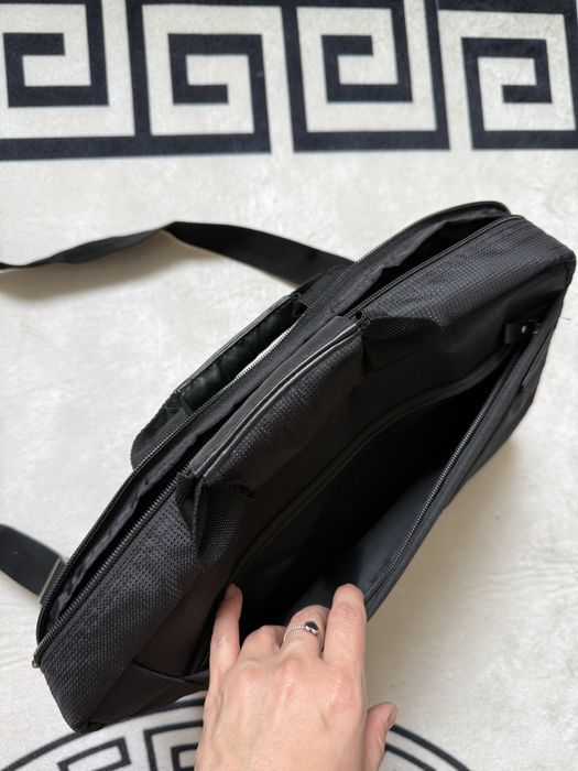 Сумка для ноутбука ASUS 14″ (35×26 см), чорна