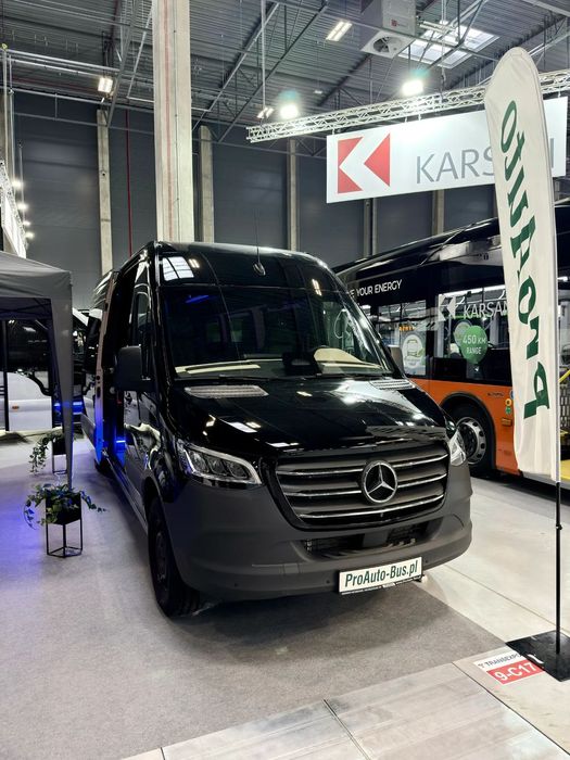 Mercedes-Benz Sprinter Mercedes-Benz Sprinter 319 CDI VIP 9-osobowy | FVAT 23%