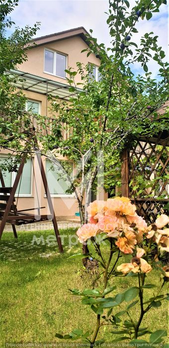 Продажа 3-х этажного дома 625м/р
