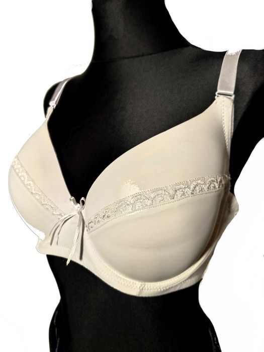 Piękny gładki biustonosz stanik 3 haftki r. 80D