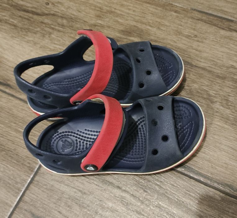 Crocs sandałki c10