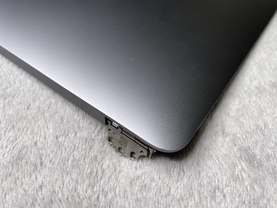 Екран MacBook Pro A1706/A1708 (2016–17) оригінал, на запчастини