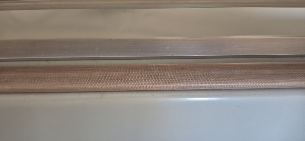Máquina de Colar sacos com 40cm de boca. Carina - 400.