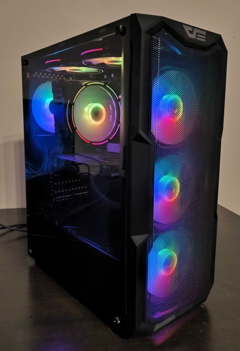 i5 8400 + RX 5600 XT OC + 16GB RAM