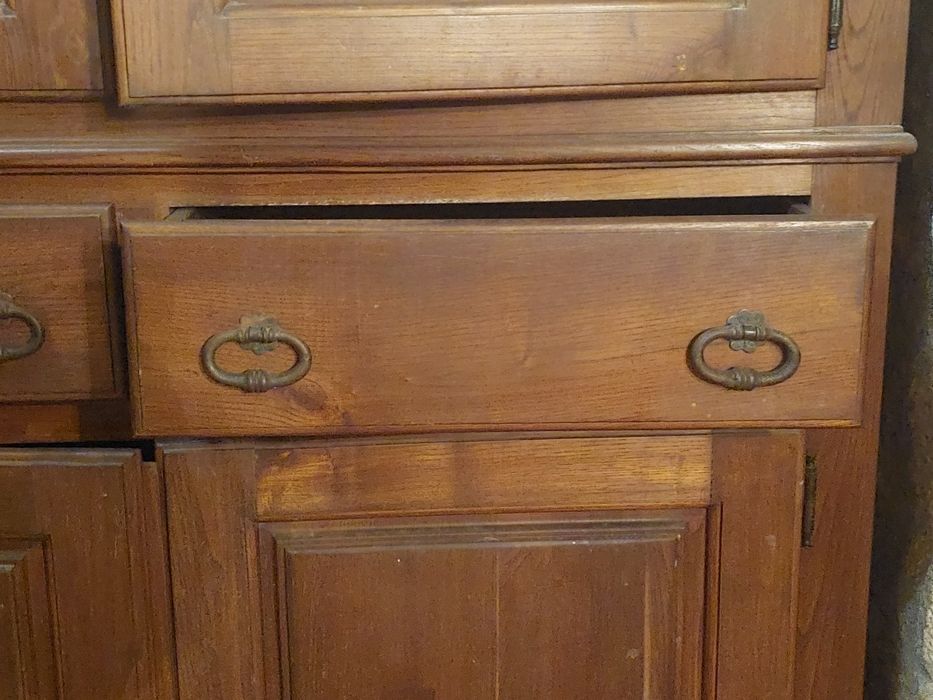 Armário louceiro madeira maciça