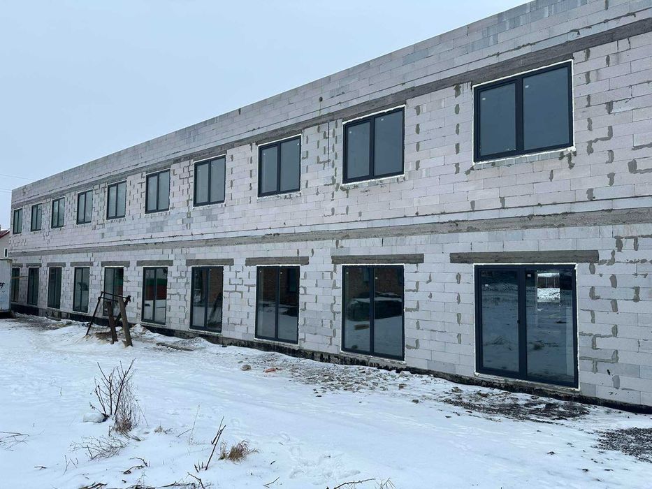 Металопластикові вікна, двері, захисні ролети.
