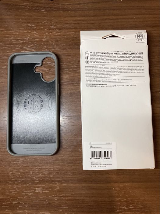 Чохол Spigen Magsafe для iPhone 17
