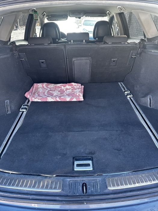 Toyota Avensis 1.8 бензин