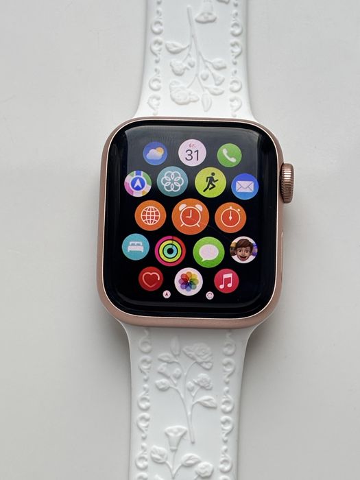 Apple Watch SE 40 mm