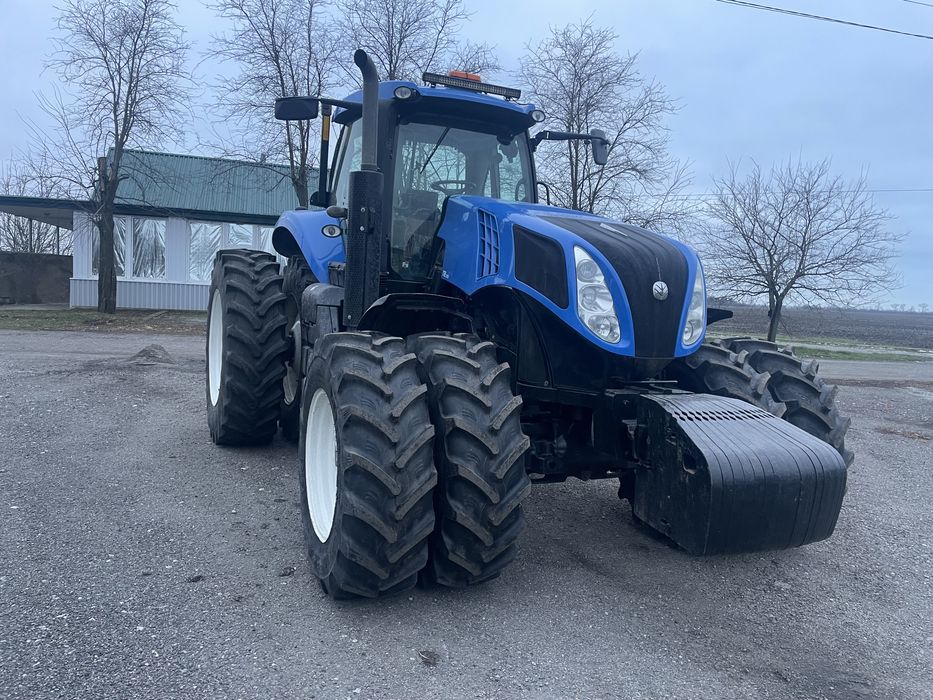 Продам трактор  New Holland T 8.390