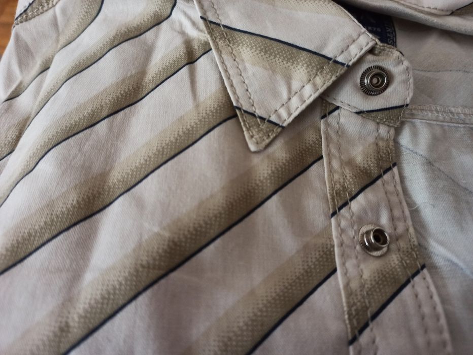 Koszula męska L/XXL, Vega, zapinana na zatrzaski.