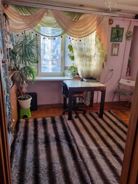 Двокімнатна смарт квартира на Космосі. (213-271-011)