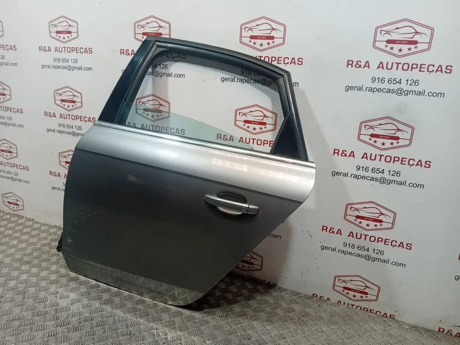 Porta TrásTraseira Esquerda Audi A4 B8 Sedan Original