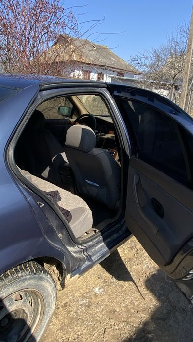 Samand lx 2006року