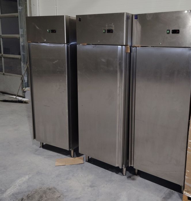 Szafa chłodnicza mroźnicza Gastronomiczna 700 litrów Skrzynka 40x60